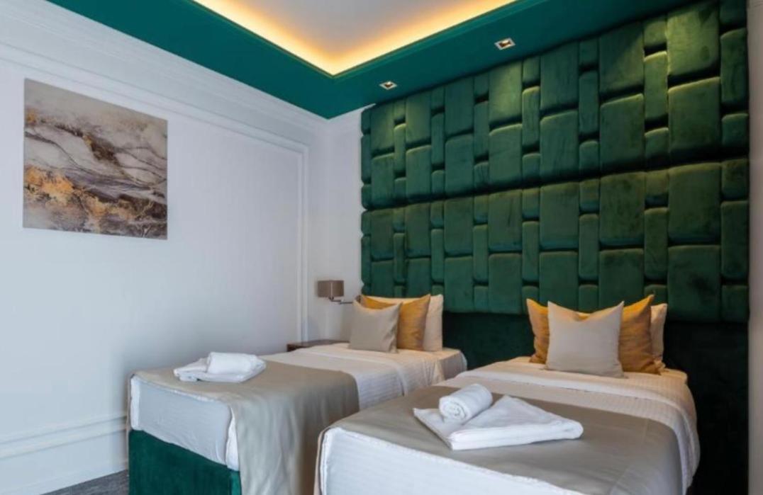 Hotel Garni Ideal Podgorica Exteriör bild